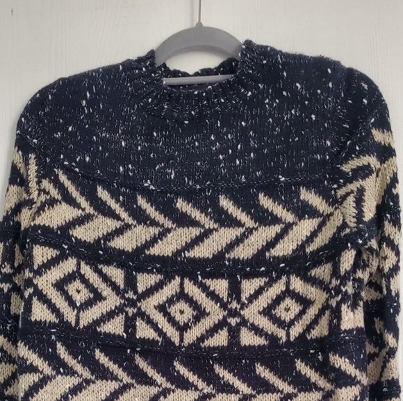 Wool sweater - Picture 1 of 5